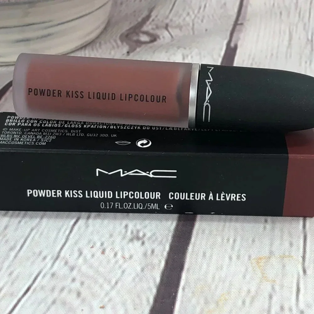 New in box MAC powder kiss liquid lipcoulour 997 over the taupe